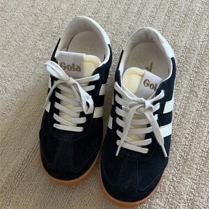 Gola Women's Elan Trainer Black White Fuchsia